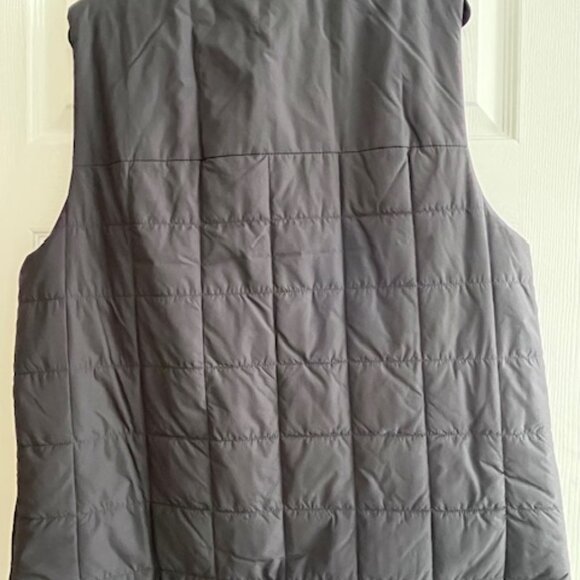 VRST Men's Large Insulated Vest - Picture 2 of 2